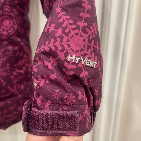 The North Face Purple Jacket For Girl - Picture 3 of 14